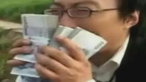 切尔西凭借厄德高神助续写不败传奇，连续取胜展现精彩进球与助攻盛宴！