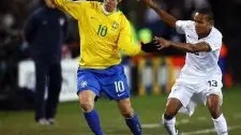 “澳门盛大开幕第五届砂板乒乓球世界杯 人民日报海外版聚焦报道”