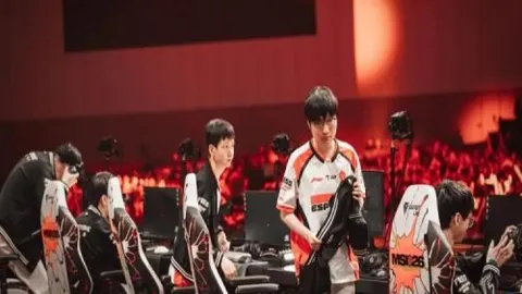 英皇娱乐 120442 9